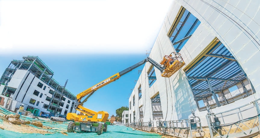 近日，位于建材城东路8号的金隅生命科学创新中心建筑群主体结构工程全面完工。